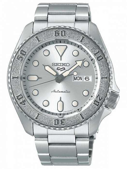 Seiko 5 Sports SRPE71K1 - „Silver Surfer“