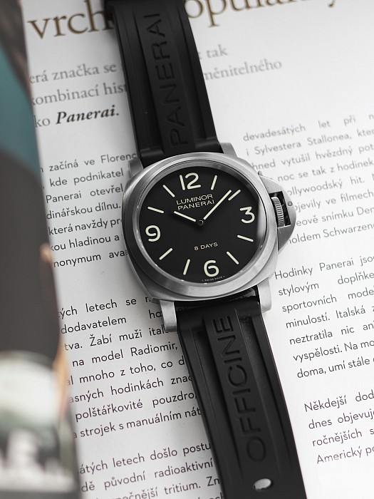 Panerai Luminor Base 8 Days PAM00562 KOMISE 420230007 - komisní prodej