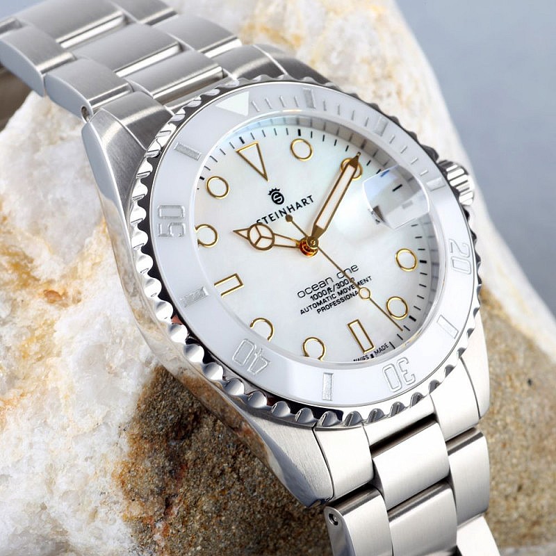 Steinhart ocean one discount 39 white ceramic