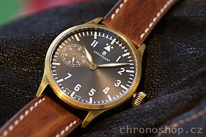 Steinhart Nav B-Uhr 44 Handaufzug Bronze Limited Edition