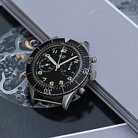 Heuer 1550 SG „ Bundeswehr” KOMISE 420200035