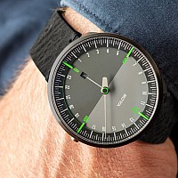 Botta-Design UNO 24+ Black Edition Green Titanium Quartz