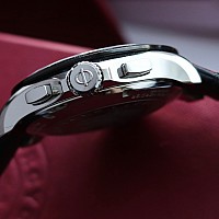 Baume & Mercier Clifton Club Burt Munro Tribute Limited Edition KOMISE 420210022