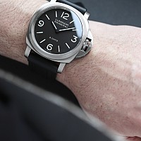 Panerai Luminor Base 8 Days PAM00562 KOMISE 420230007