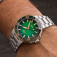 Oris Aquis Date Calibre 400 01 400 7769 6357-07 8 22 09PEB