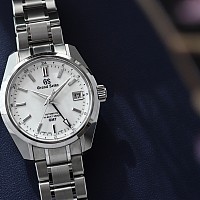 Grand Seiko Hi-Beat GMT SBGJ255 KOMISE 420240058